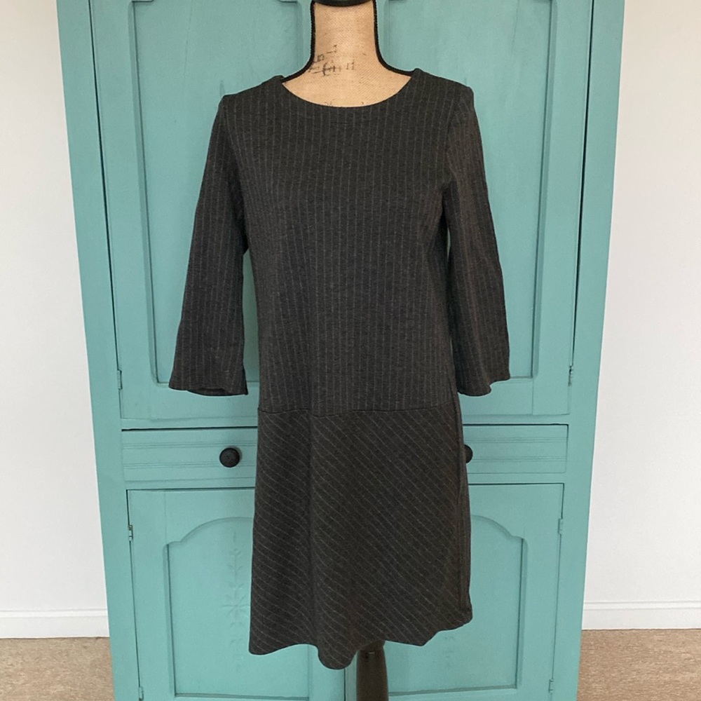 J.Jill Dress. Gray with white pin stripes. Medium